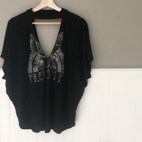 Express Tops - Express Medium VNeck Free Spirit Eagle Shirt